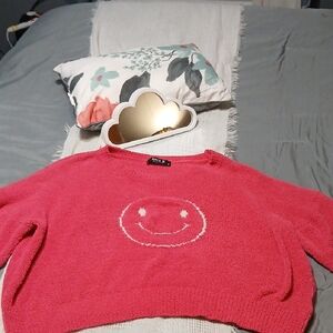 Chic Pink Smiley Face Sweater